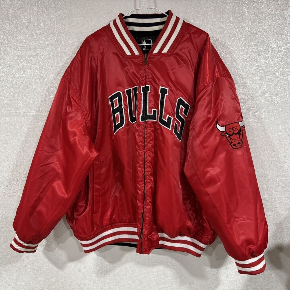 Vintage NBA Chicago Bulls Reversible Red Black Satin Jacket 3XL Majestic Brand